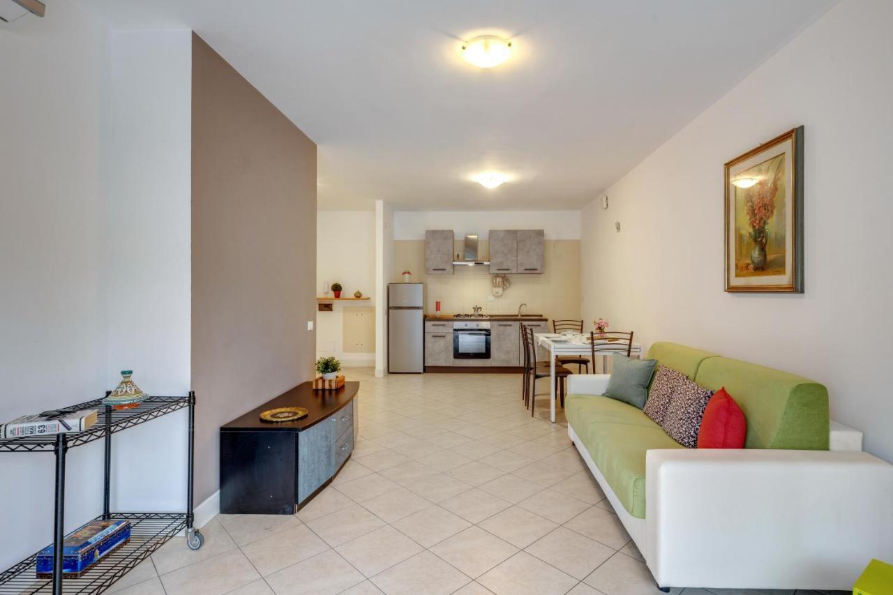 Il Broletto Apartment - Affitti Brevi Italia Lecco Luaran gambar