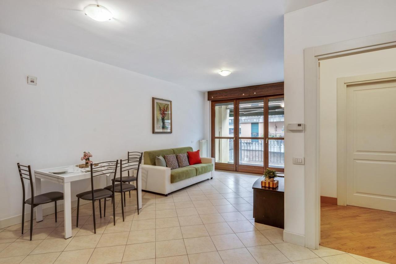 Il Broletto Apartment - Affitti Brevi Italia Lecco Luaran gambar