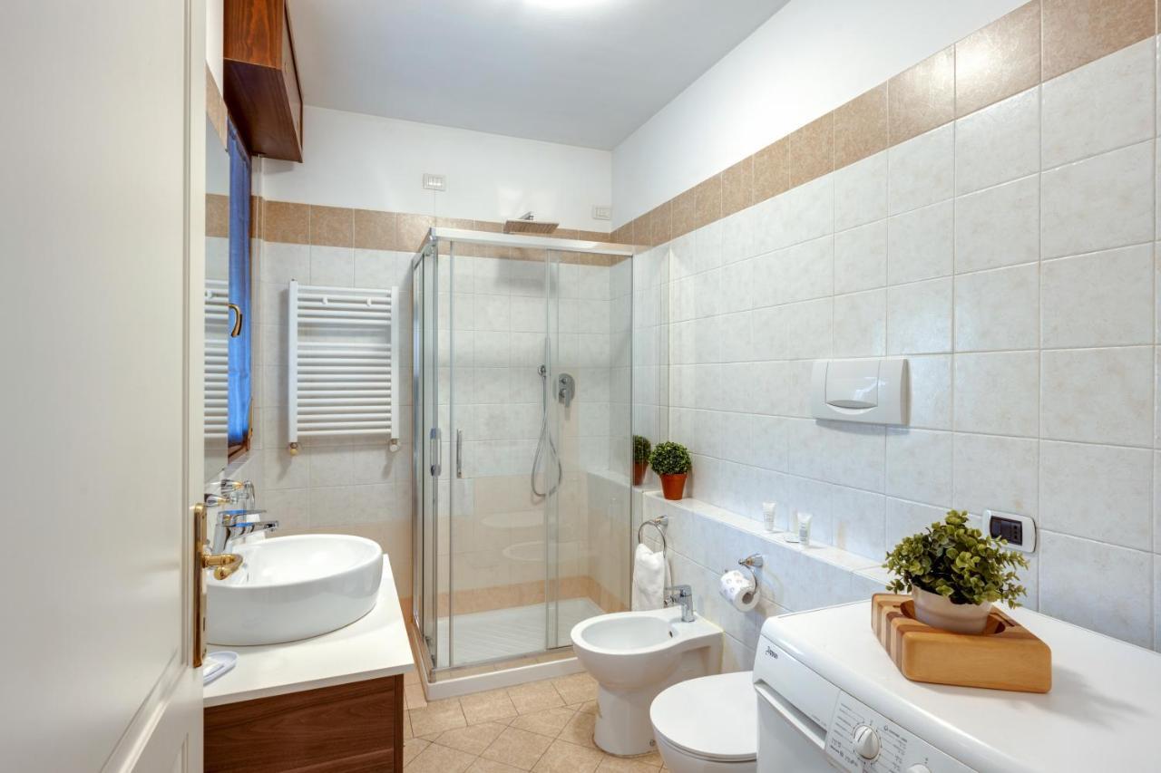 Il Broletto Apartment - Affitti Brevi Italia Lecco Luaran gambar
