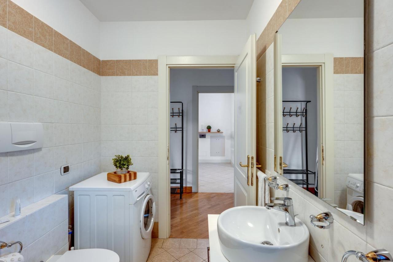 Il Broletto Apartment - Affitti Brevi Italia Lecco Luaran gambar